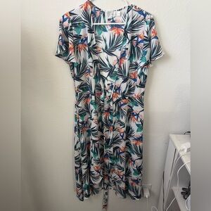 Time and Tru Womens White Tropical Floral Lined Wrap Dress Size Medium 8-10